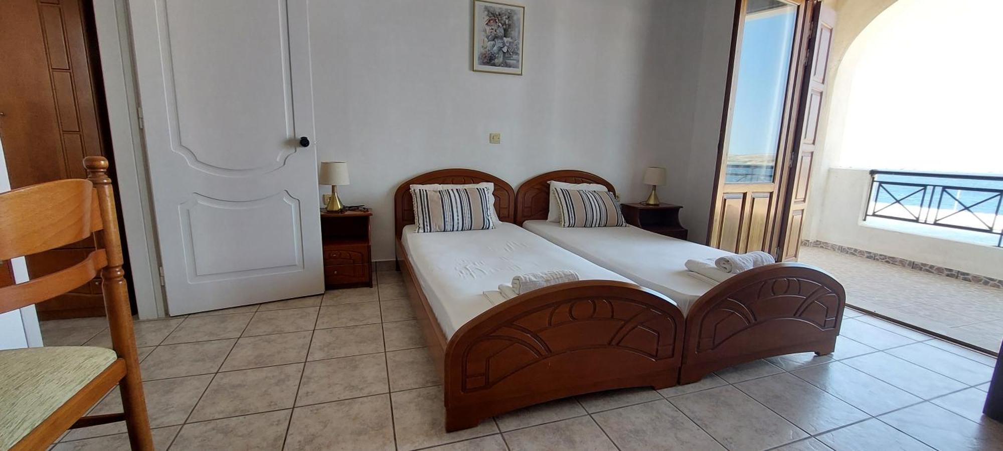 Ioannidis - Sigri- Apartments Sigrion Luaran gambar